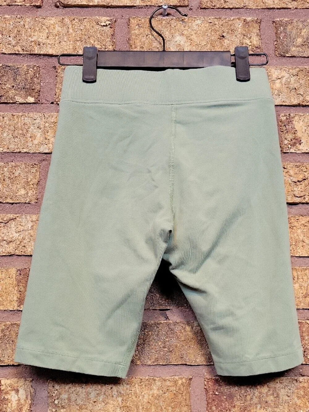 Nike Essential Bike Shorts Sage Green Size XS Cotton Blend Stretch